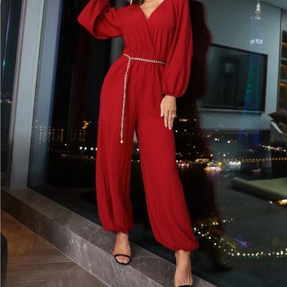 Tie Back Chain Belted Jumpsuit - Picture 5 of 6